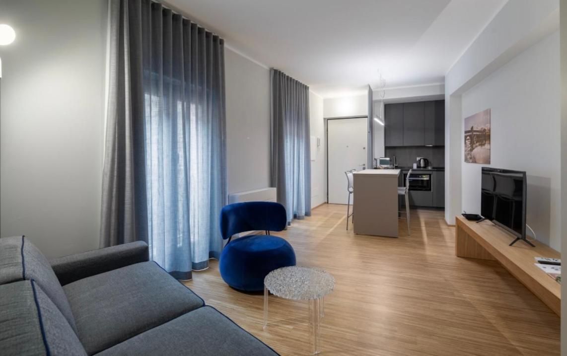 30Cavour Luxury Suites Pawia Zewnętrze zdjęcie