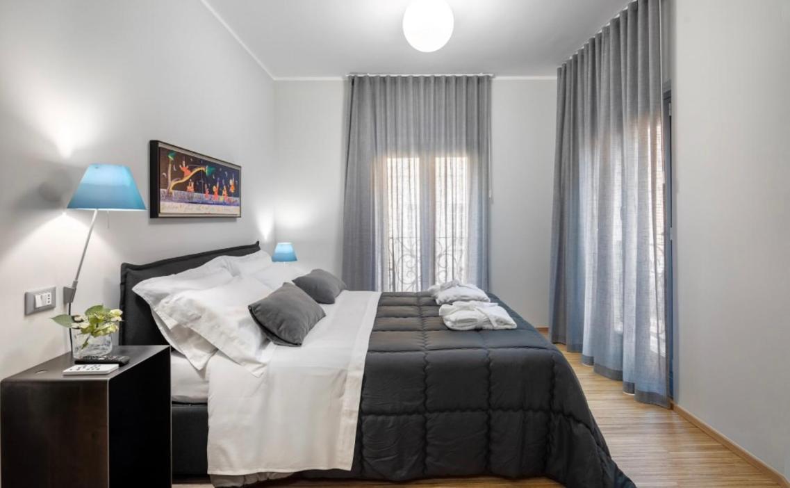 30Cavour Luxury Suites Pawia Zewnętrze zdjęcie