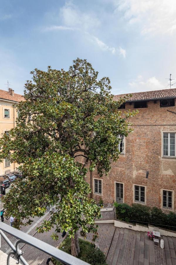 30Cavour Luxury Suites Pawia Zewnętrze zdjęcie